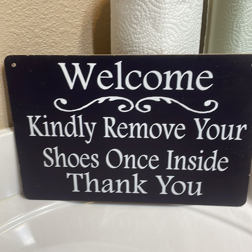 Decor Sign “Remove Shoes”